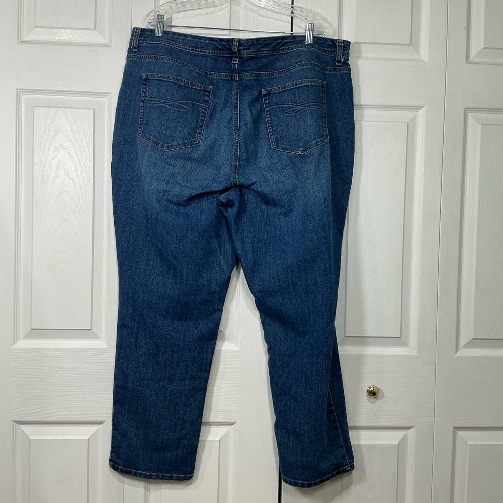 🌹 Style & Co Slim Leg Blue Denim Jeans - Size 22W - Picture 2 of 4